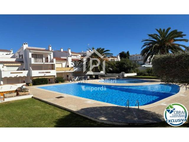 Encanto y serenidad en la residencia Els Jardins photo 0