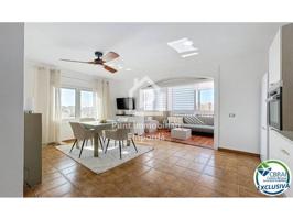 SE VENDE – Gran estudio reformado con dormitorio separado – Santa Margarita (Roses) photo 0