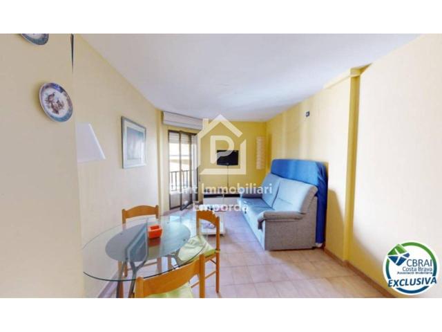 Estudio en venta a pocos metros del paseo marítimo en Roses photo 0