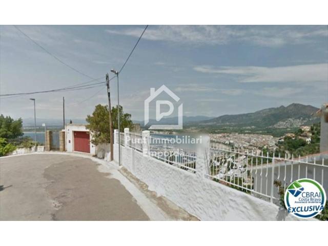 Terreno en Puig Rom photo 0