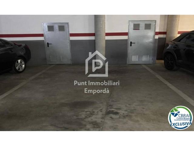 Plaza de aparcamiento en venta photo 0