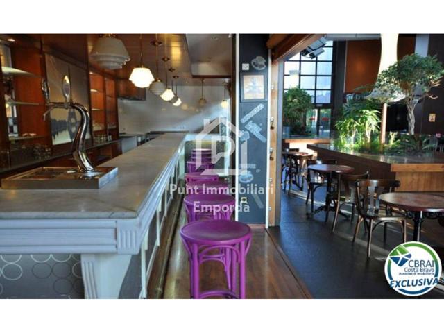 Local comercial totalmente equipado en venta en una ubicación fantástica en Figueres. photo 0