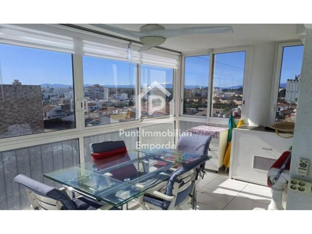 BONITO APARTAMENTO CON 2 PLAZAS DE PARKING PRIVADAS EN SANTA MARGARITA ROSES photo 0