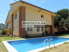 Chalet en venta en Vallromanes photo 0