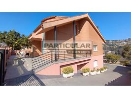 Venta de chalet unifamiliar en Sant Fost de Campsentelles photo 0