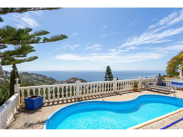 LOMA DEL GATO - CHALET EN VENTA photo 0