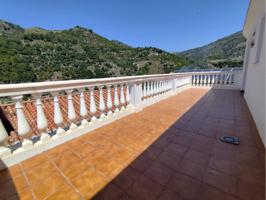 JETE - CASA ADOSADA EN VENTA photo 0