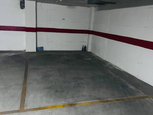 ZONA P4 - PLAZA EN ALQUILER photo 0