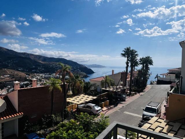 FUENTES DE ALMUÑECAR - GRAN CASA EN VENTA photo 0