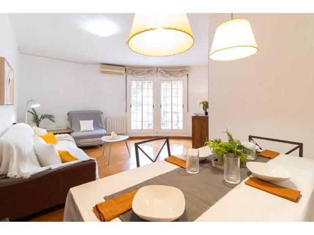 PISO MUY LUMINOSO, CENTRICO Y CON BUHARDDILLA photo 0