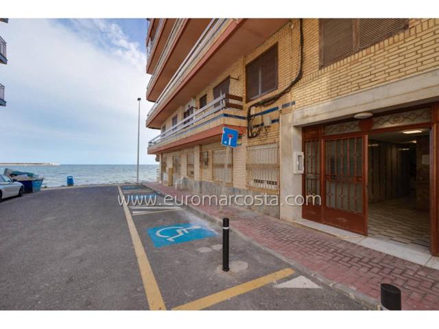 AMPLIO APARTAMENTO COMPLETAMENTE REFORMADO photo 0