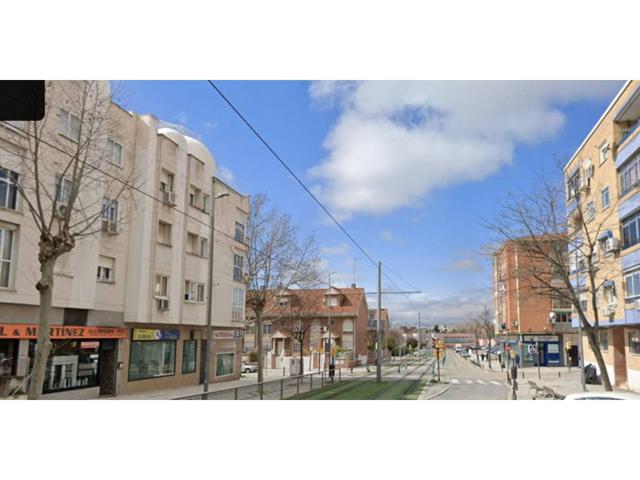 INMO 3 VENDE PISO DE 3 DORMITORIOS EN PARLA, ZONA REYES. photo 0