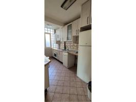 INMO 3 VENDE PISO EN PARLA, ZONA PINTORES-FERIAL. photo 0