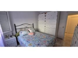 Piso en venta en Pintores-Ferial(28982) photo 0