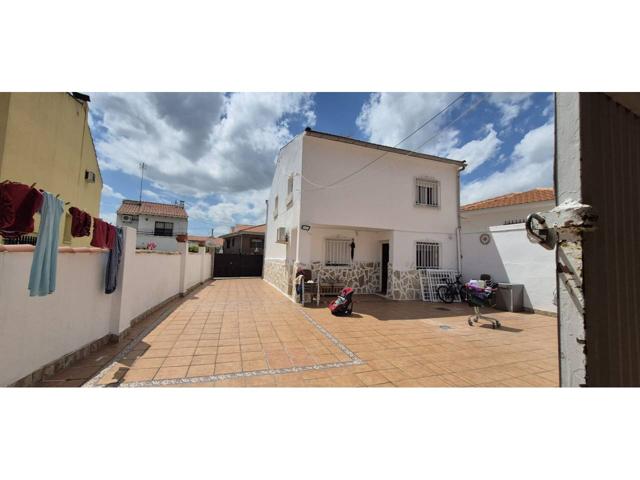 INMO 3 VENDE CHALET INDEPENDIENTE DE 4 DORMITORIOS EN NUMANCIA DE LA SAGRA (TOLEDO) photo 0