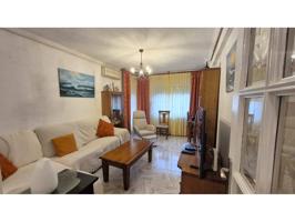 Piso en venta en Pintores-Ferial(28982) photo 0