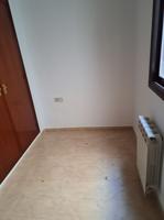 Piso En venta en Yecla, Yecla photo 0