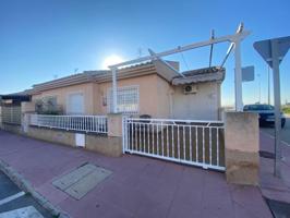 Unifamiliar Pareada En venta en Torre-Pacheco, Torre - Pacheco photo 0