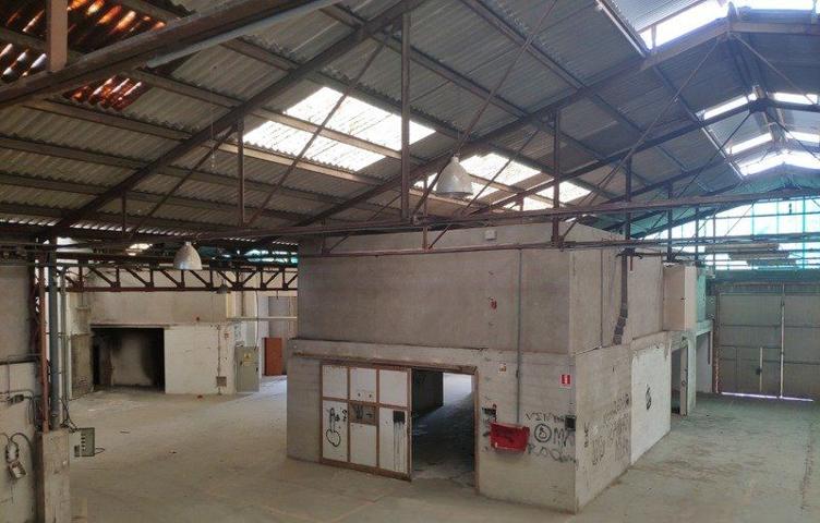 Nave Industrial En venta en Madrigal, Vila-Real photo 0