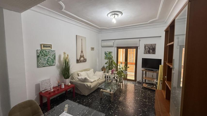 Piso En venta en Ciutat Vella, Valencia photo 0