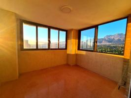 Piso En venta en Playa De Poniente, Benidorm photo 0