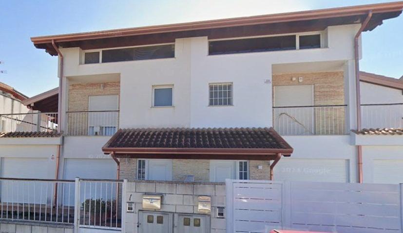 Unifamiliar Pareada En venta en Comunidad Valenciana, Albaida photo 0
