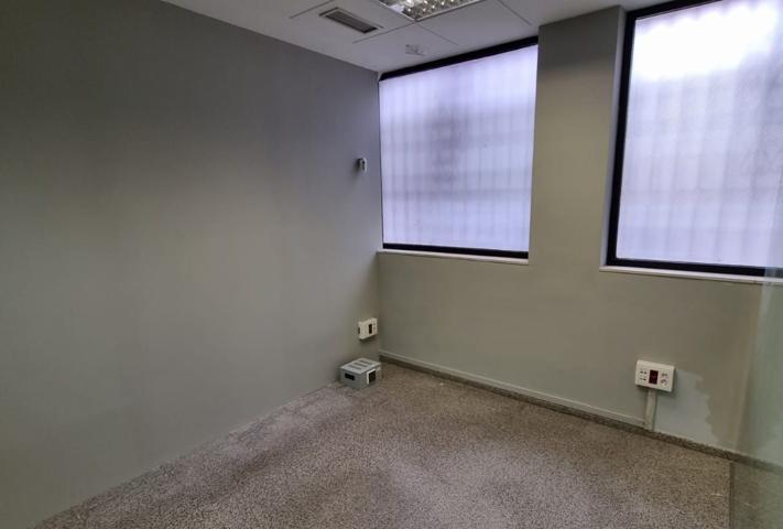 Oficina En venta en Comunidad Valenciana, Carcaixent photo 0