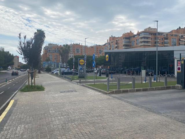 Oficina En venta en Nou Benicalap - Nuevo Benicalap, Valencia photo 0