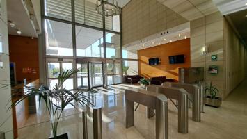 Oficina En venta en Santa Rita, Paterna photo 0