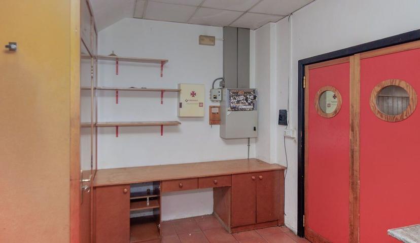 Oficina En venta en Comunidad Valenciana, La Pobla Llarga photo 0