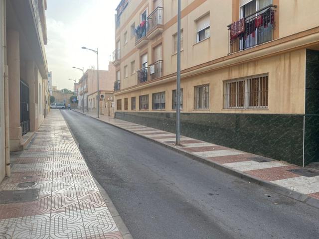 ¡REBAJADO! Plaza de garaje en Roquetas de Mar. photo 0