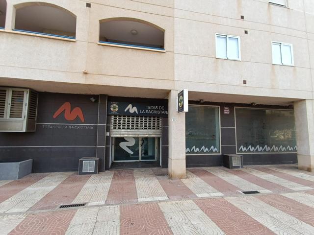 ¡REBAJADO! Local comercial en Avenida Sabinar, Roquetas de Mar (Almería). photo 0