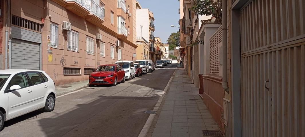 Piso en El Quemadero (Almería). photo 0