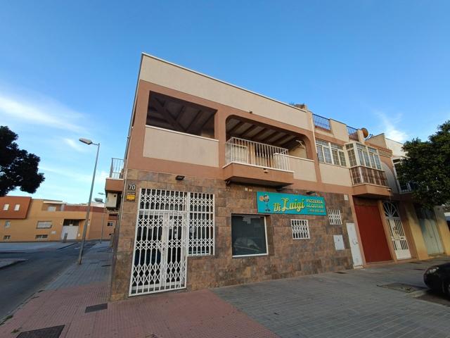 ¡Rebajado! Se traspasa negocio en San Vicente (El Alquián, Almería). photo 0