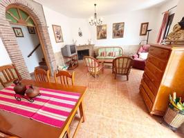 ESTUPENDA CASA EN ARRIATE photo 0