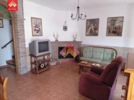 ESTUPENDA CASA EN ARRIATE photo 0
