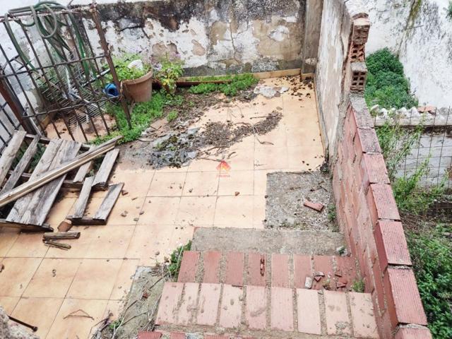SE VENDE CASA AMPLIA CASA EN LA ZONA DE PADRE JESÚS photo 0