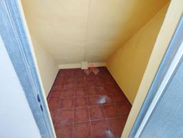 TRASTERO EN VENTA photo 0