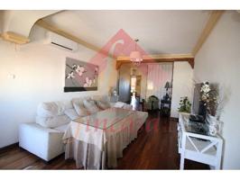 ALQUILER DE AMPLIO PISO EN EL CENTRO photo 0