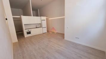 VENTA DE VIVIENDA REFORMADA COMPLETAMENTE photo 0