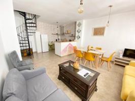 DUPLEX A UN PASO DEL CENTRO photo 0
