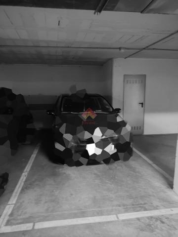 SE ALQUILA AMPLIA PLAZA DE GARAJE EN LA ZONA DEL MERCADONA CON TRASTERO. photo 0