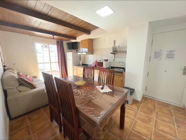 ALQUILER DE ÁTICO EN ZONA CENTRO photo 0