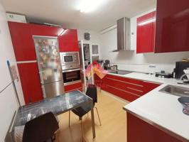 ESTUPENDO PISO DE 3 DORMITORIOS CON REFORMAS photo 0