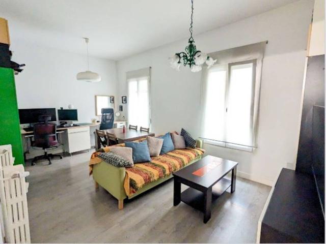 Venta de piso en junto al Retiro photo 0