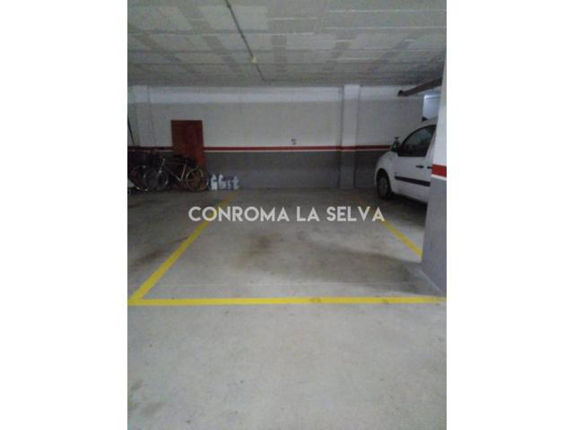Garaje en venta en Els Pavos photo 0
