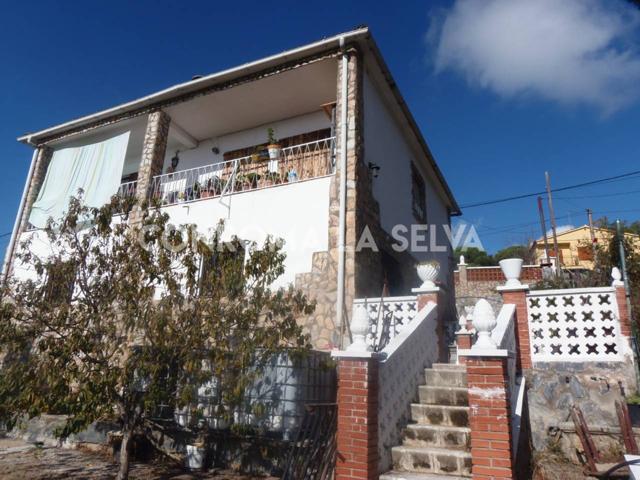 Casa en venta en Maçanet de La Selva photo 0