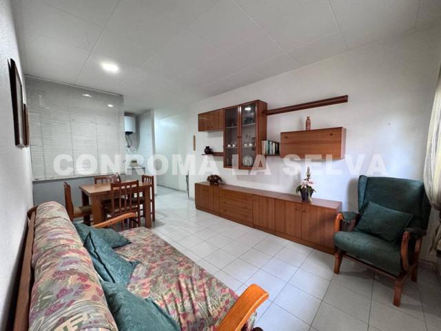 APARTAMENTO-LOCAL Y PARKIG, APROVECHE...GRAN OCASION EN BLANES photo 0