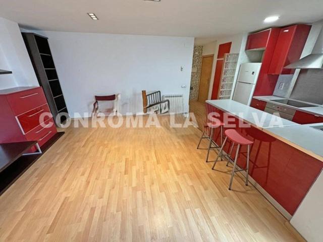 DUPLEX REFORMADO A ESCASOS METROS DE LA PLAYA photo 0