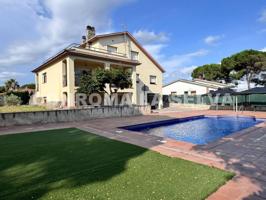 VIVA CON GRAN COMODIDAD Y DISFRUTE DE AMPLITUD -PRECIOSA CASA. photo 0